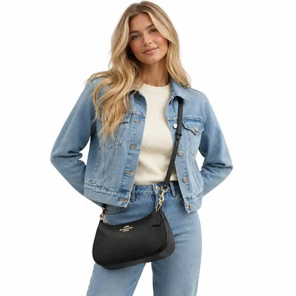 Teri Shoulder Bag In Signature Canvas - Walnut