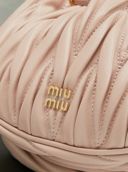 Matelassé Nappa Leather Pouch – Powder Pink