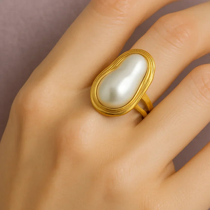 Luna Ring